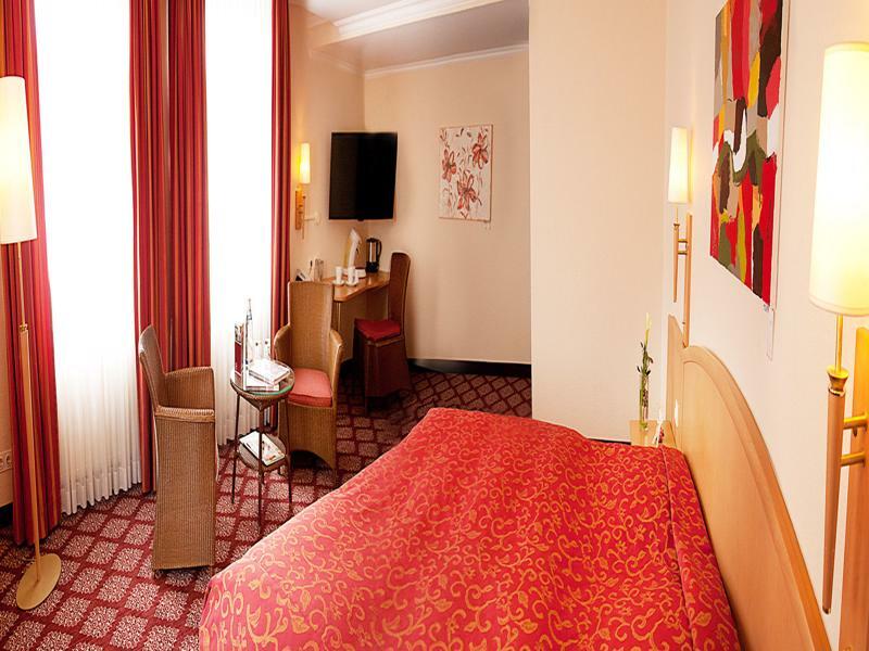 Schlichte Hof Gmbh Hotell Bielefeld Eksteriør bilde